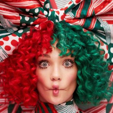 Everyday is christmas (deluxe version)