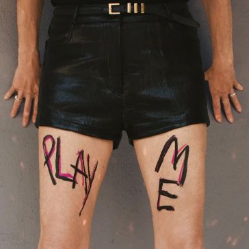 Play me