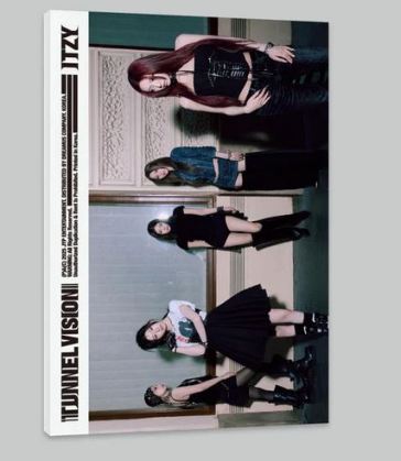 Tunnel vison (photobook a)