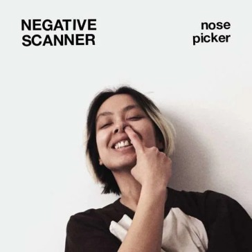 Nose picker