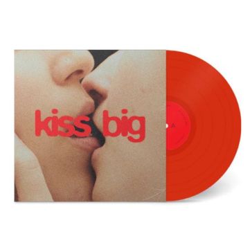 Kiss big