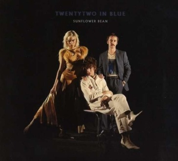 Twentytwo in blue
