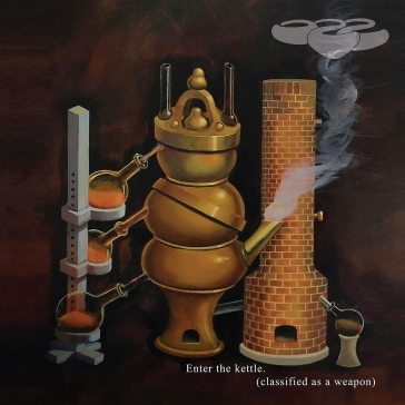 Enter the kettle (digipack)