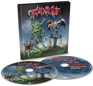 One foot in the grave (digibook)
