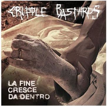 La fine cresce da dentro