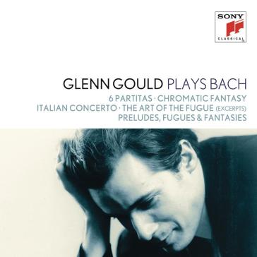 Plays bach paritatas preludes & fuges fa