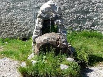 LA PICCOLA FONTE