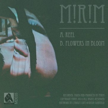 Reel/flowers in bloom