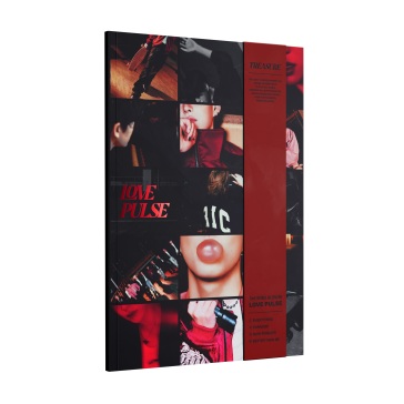 Love Pulse Photobook Cover: Street Version