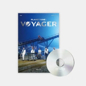 Planet nine : voyager