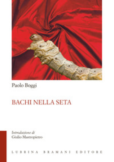 Bachi nella seta