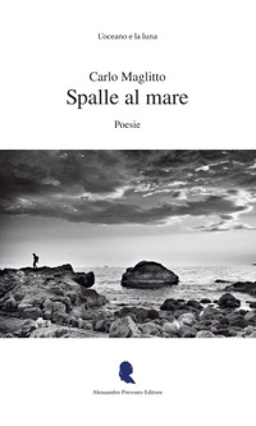 Spalle al mare