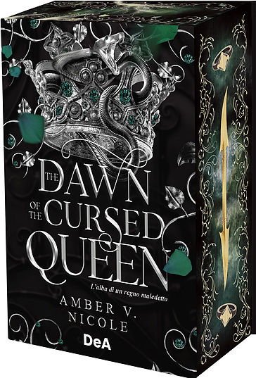 The dawn of the cursed queen. L'alba di un regno maledetto. Booklover approved
